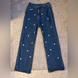 Flower embroidered Jeans